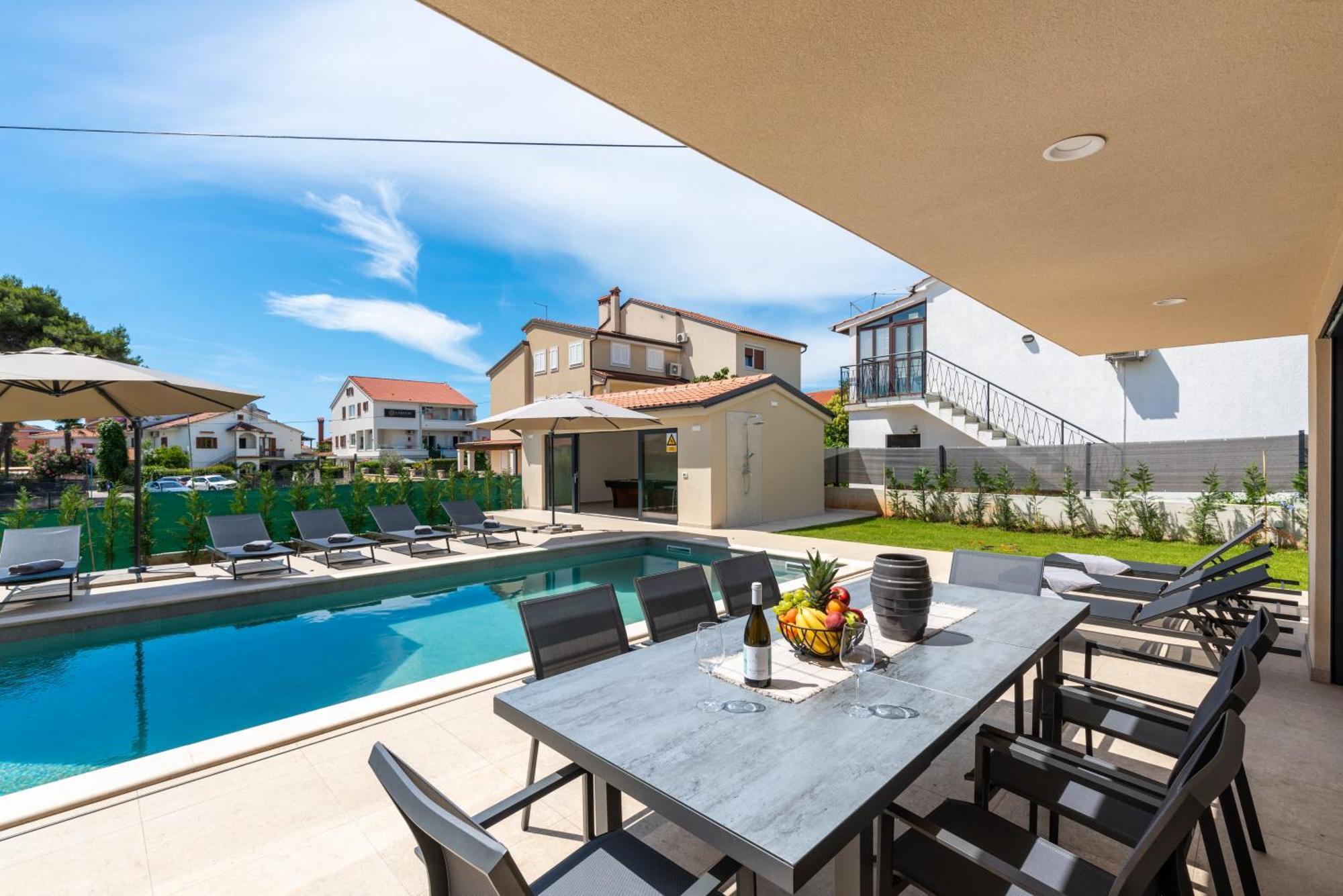 Domenica Medelina 5. Center, Pool, Jacuzzi, Sauna *