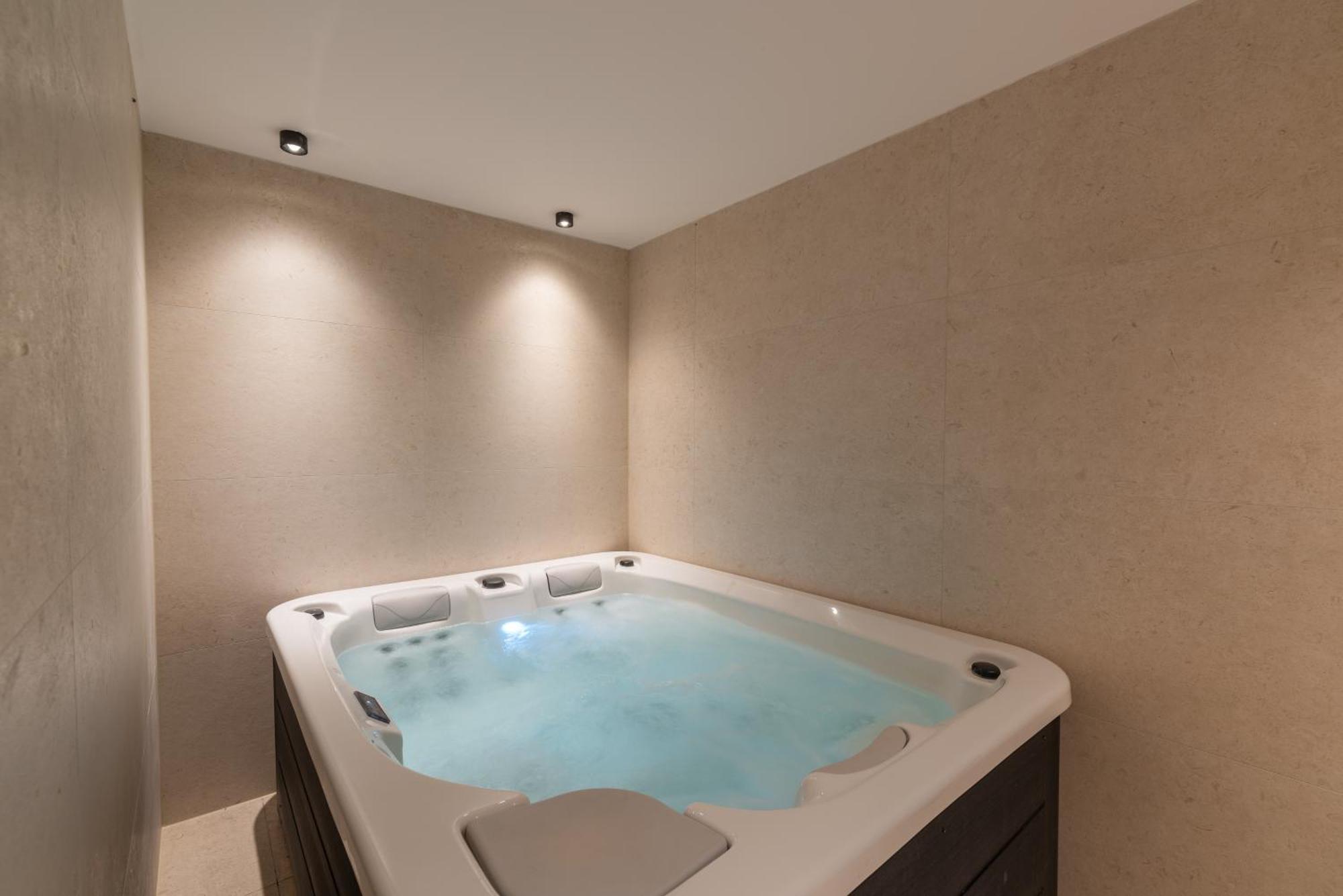 Domenica Medelina 5. Center, Pool, Jacuzzi, Sauna Villa Rovinj